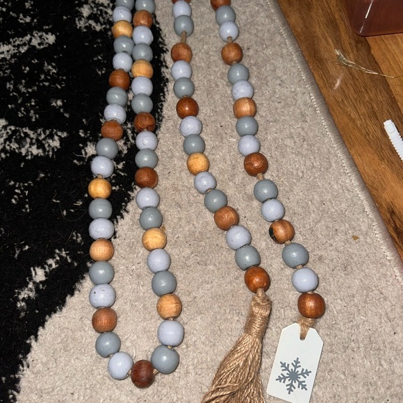Wooden Beaded Garland with Tassel - Picture 1 of 2